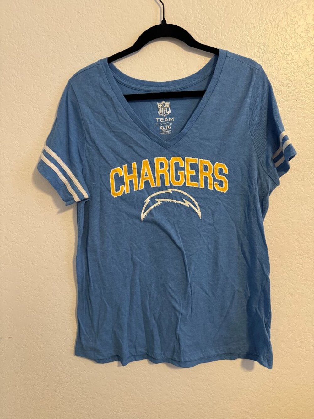 NFL Los Angeles Chargers V-Neck T-Shirt XL